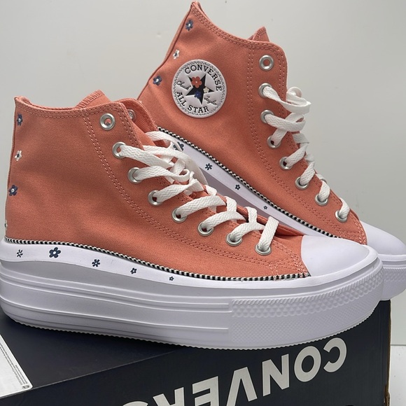 Converse Women's Pink High-Top Platform CONVERSE *
A14266C
CTAS MOVE HI - Picture 7 of 16